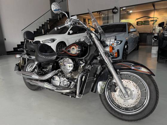 HONDA SHADOW 750 
